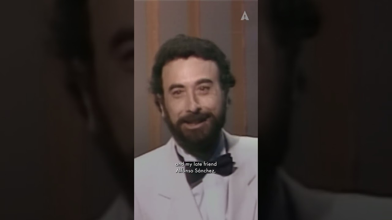 fcl5XCWzJSM.jpg